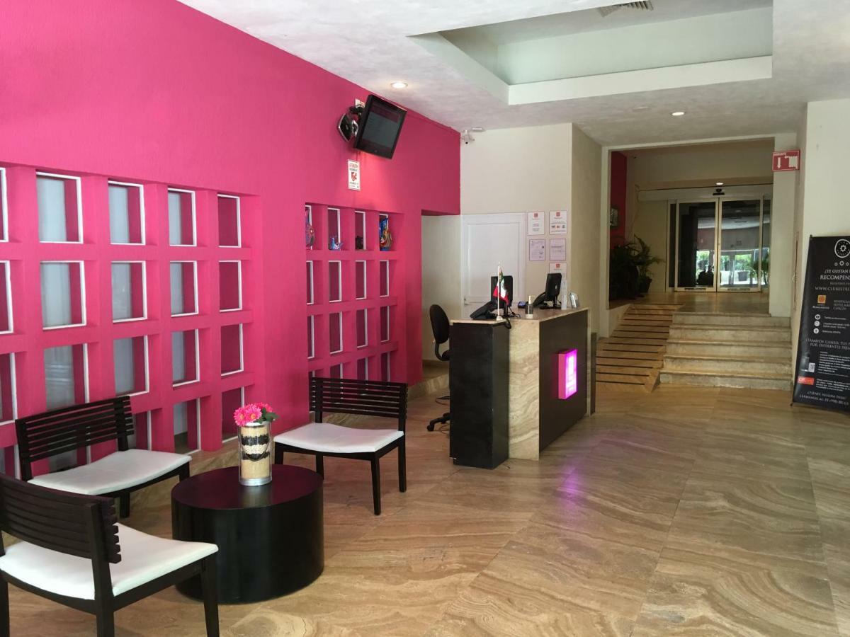 Hotel Margaritas Канкун Экстерьер фото