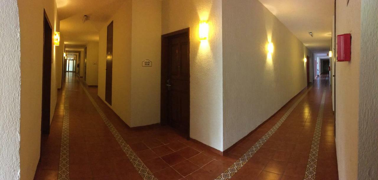 Hotel Margaritas Канкун Экстерьер фото