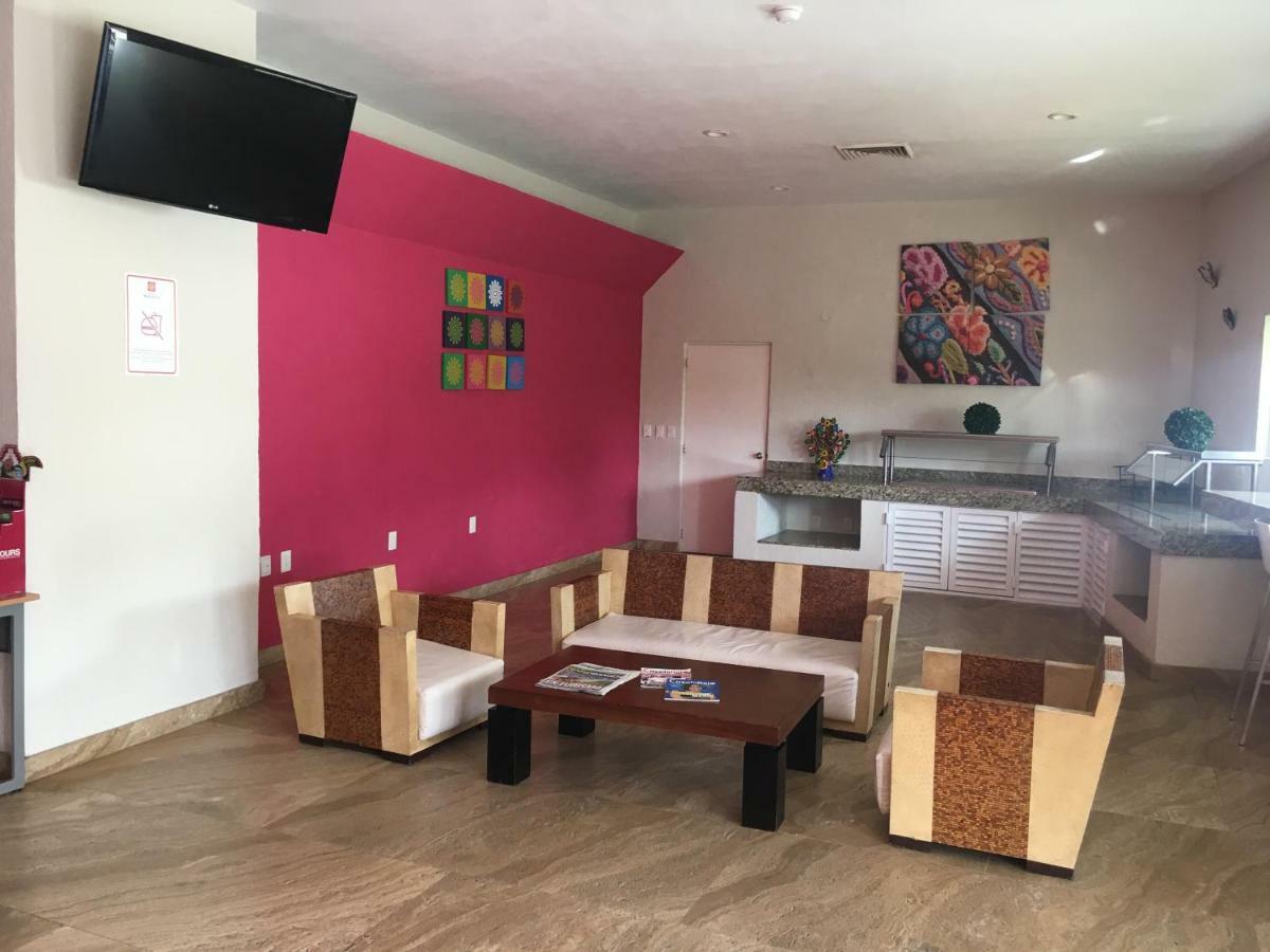 Hotel Margaritas Канкун Экстерьер фото